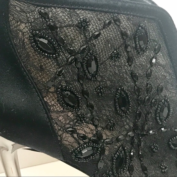 BCBGMAXAZRIA BLACK LACY STUNNING BEJEWELED STILETTO BOOTIES/SHOES Sz 8M - Picture 12 of 15